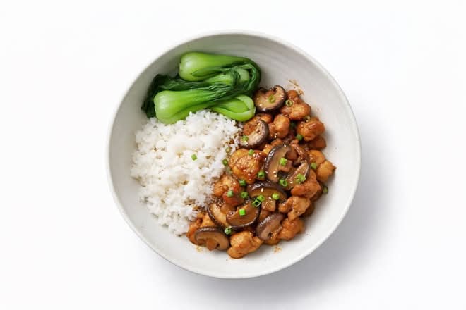 Shiitake Mushroom Chicken / 香菇鸡盖饭